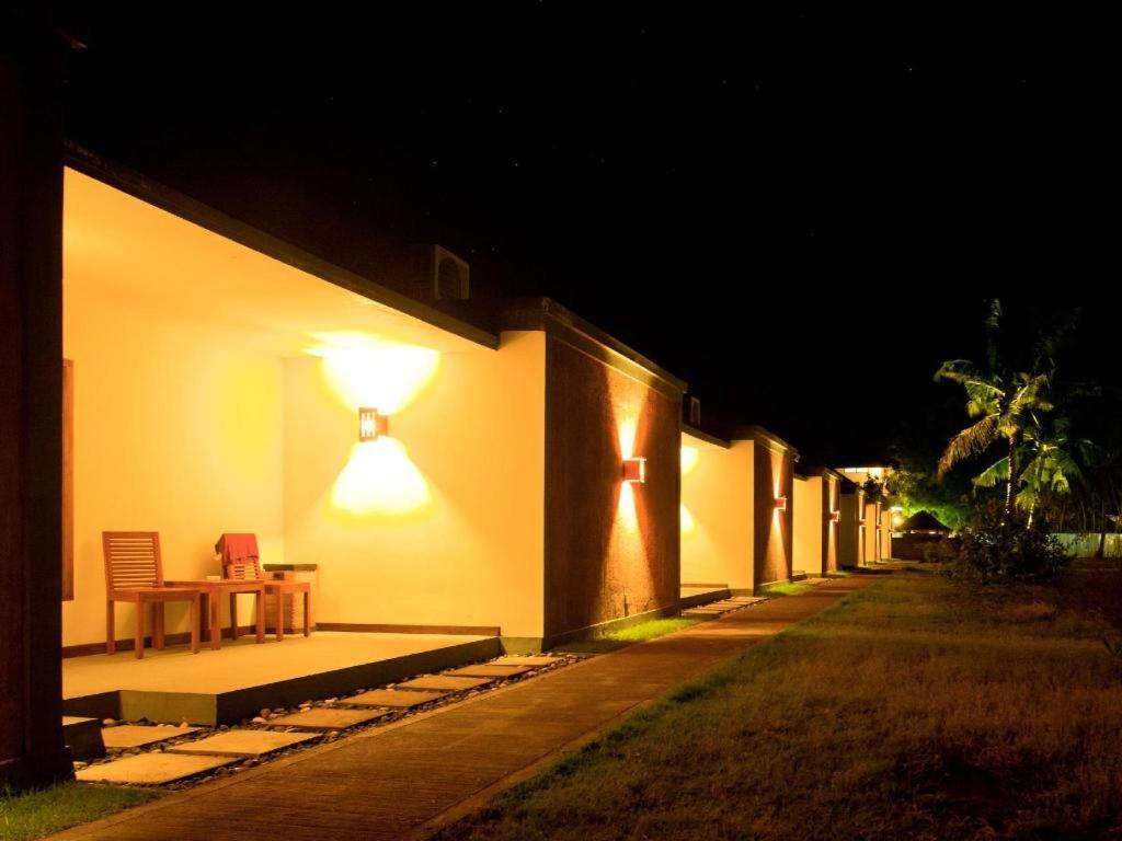 Good Heart Hotel Quần đảo Gili Ngoại thất bức ảnh