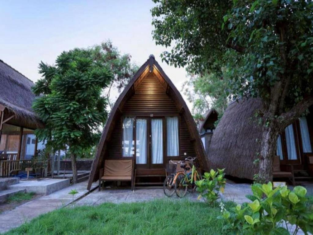 Good Heart Hotel Quần đảo Gili Ngoại thất bức ảnh