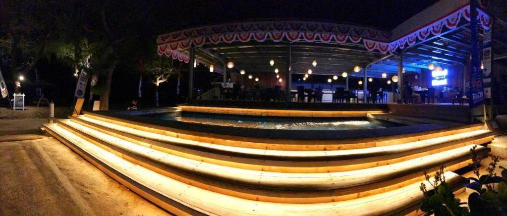 Good Heart Hotel Quần đảo Gili Ngoại thất bức ảnh