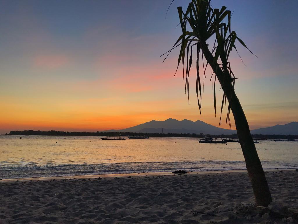 Good Heart Hotel Quần đảo Gili Ngoại thất bức ảnh