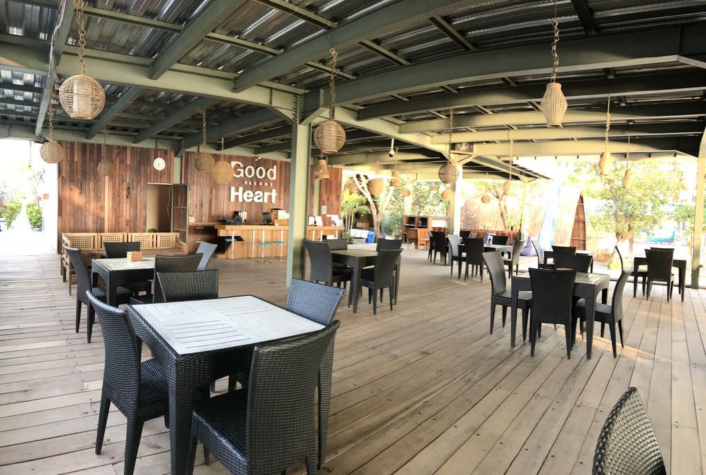 Good Heart Hotel Quần đảo Gili Ngoại thất bức ảnh